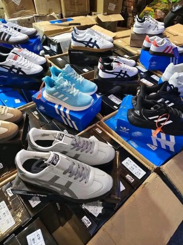 Buy Authentic Trainers Shoe Pallet