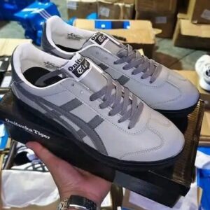 Buy Authentic Trainers Shoe Pallet
