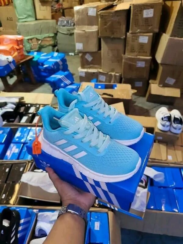 Buy Authentic Trainers Shoe Pallet