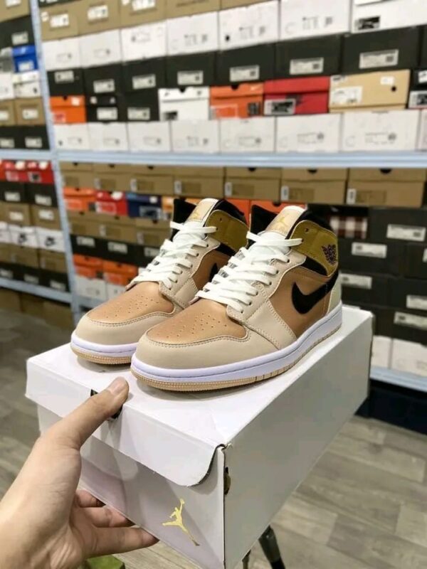 Buy Brand New Nike Shoe Pallet