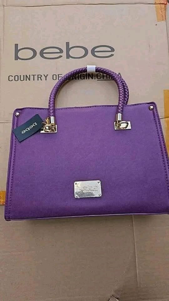 Buy Branded Handbags Pallet for Women