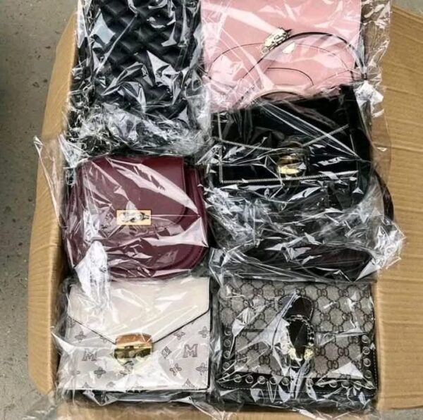 Buy Branded Handbags Pallet for Women