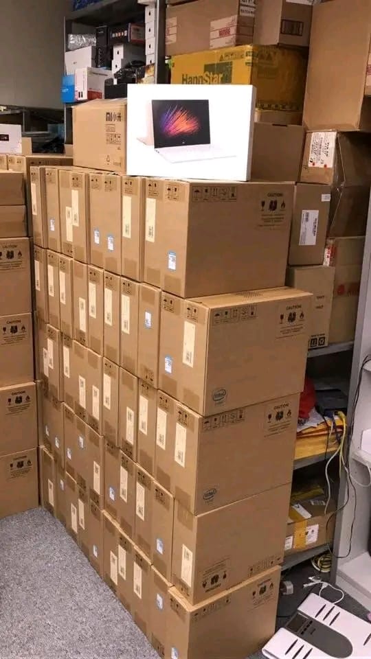 Buy MacBook Pro pallet