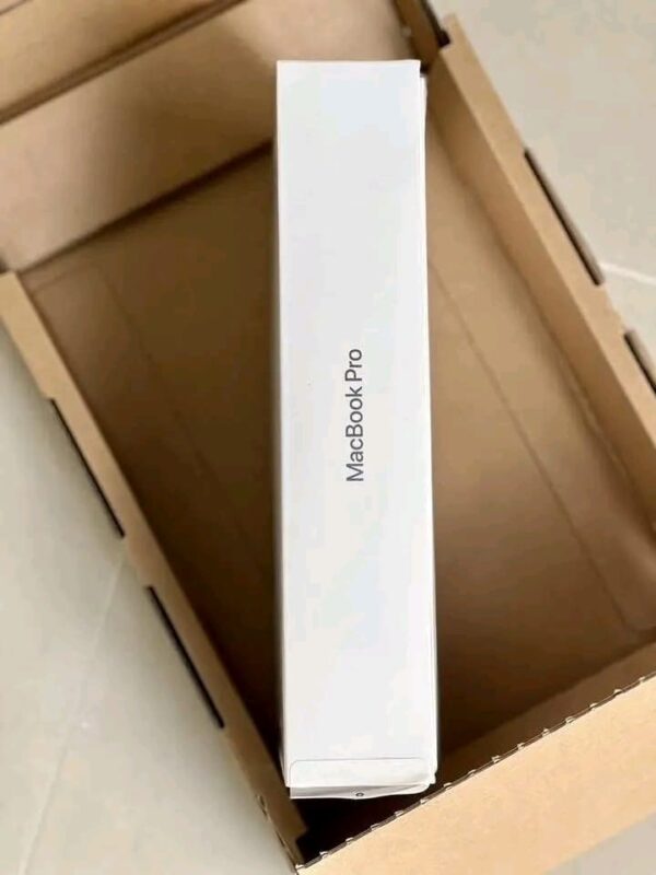 Buy MacBook Pro pallet