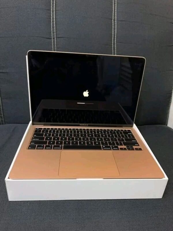 Buy MacBook Pro pallet