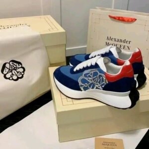 Buy Mixed Branded Sneakers Pallet