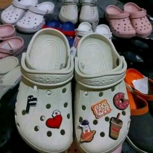 Buy Mixed Crocs Footwear Pallet