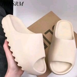 Buy Mixed Yeezy Slides Pallet