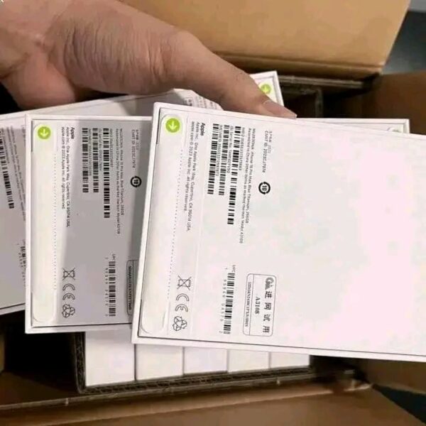 Buy Mixed iPhone 13 & iPhone 16 Pro Max Pallet