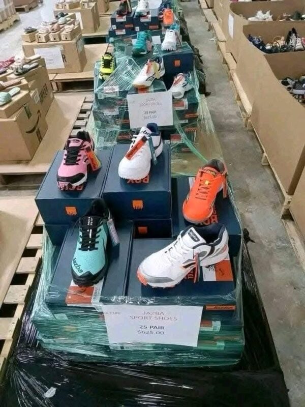 Buy a branded sneakers pallet