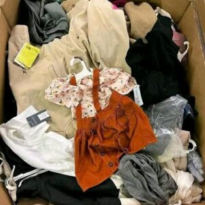 Buy a mixed clothing pallet