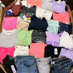 Buy a mixed clothing pallet