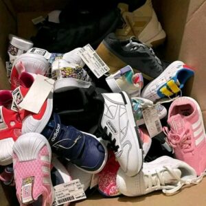 Buy a mixed shoes pallet for kids