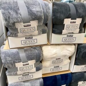 Buy bedding comforters pallet