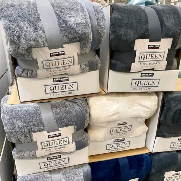 Buy bedding comforters pallet