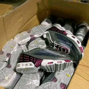 Buy branded trainers shoe pallet