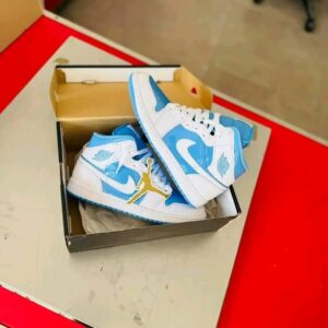 Buy mixed authentic sneakers