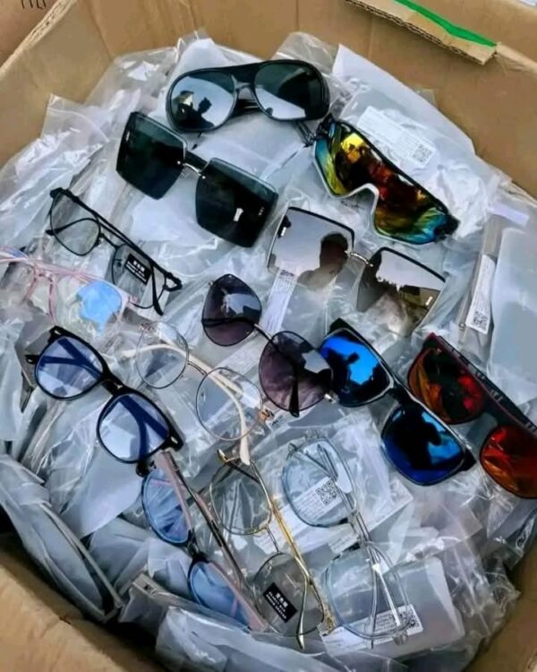 Buy mixed unisex shade glasses pallet