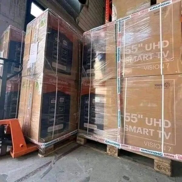 Smart TV Pallets