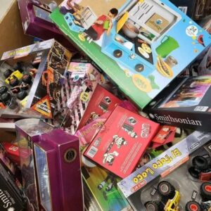Toy Liquidation Pallets – 400 Pieces for $700 | Mini Pallet 200 Pieces for $350 - Image 5